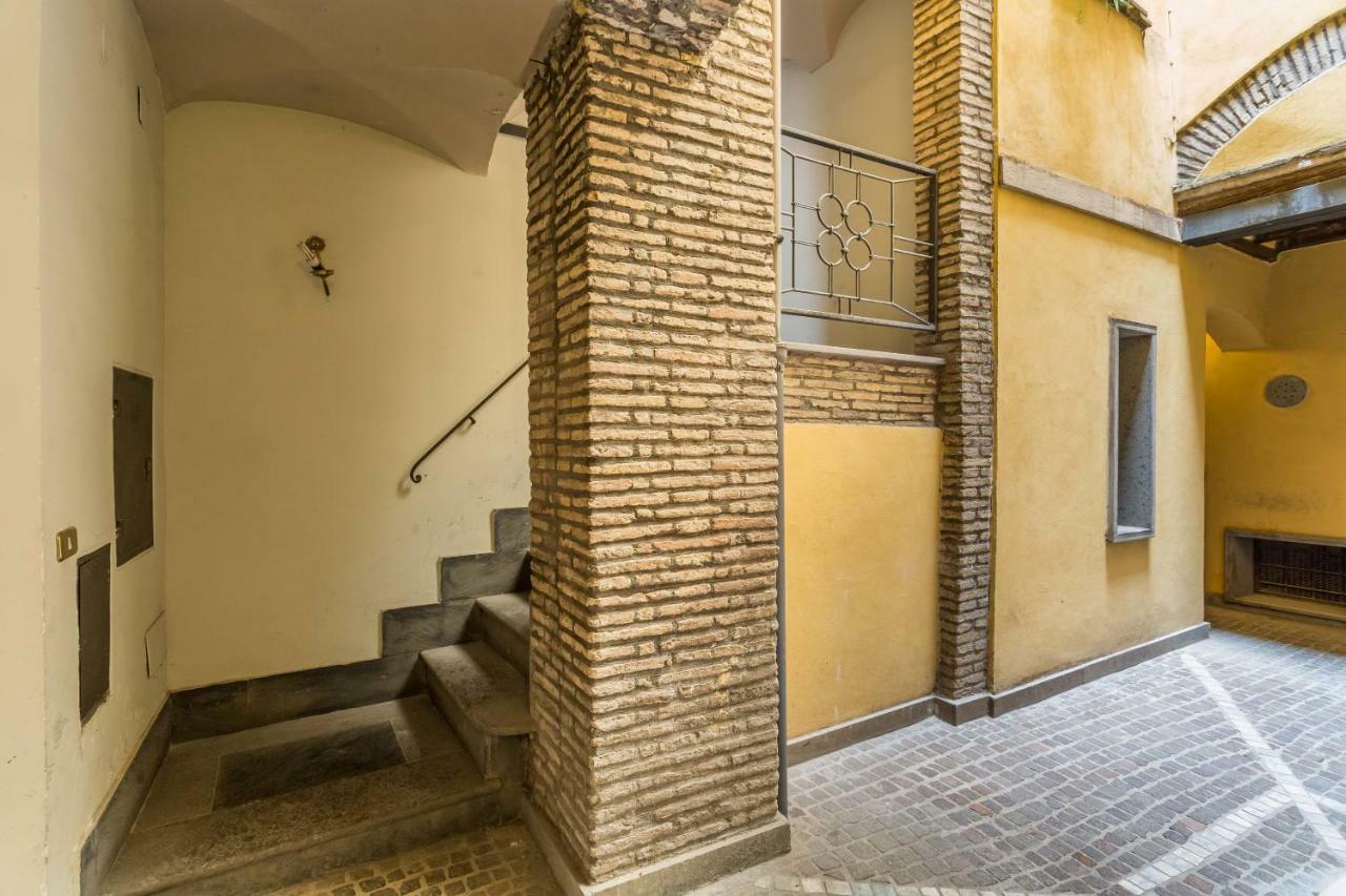 Suite Campo De Fiori Rome Exterior photo